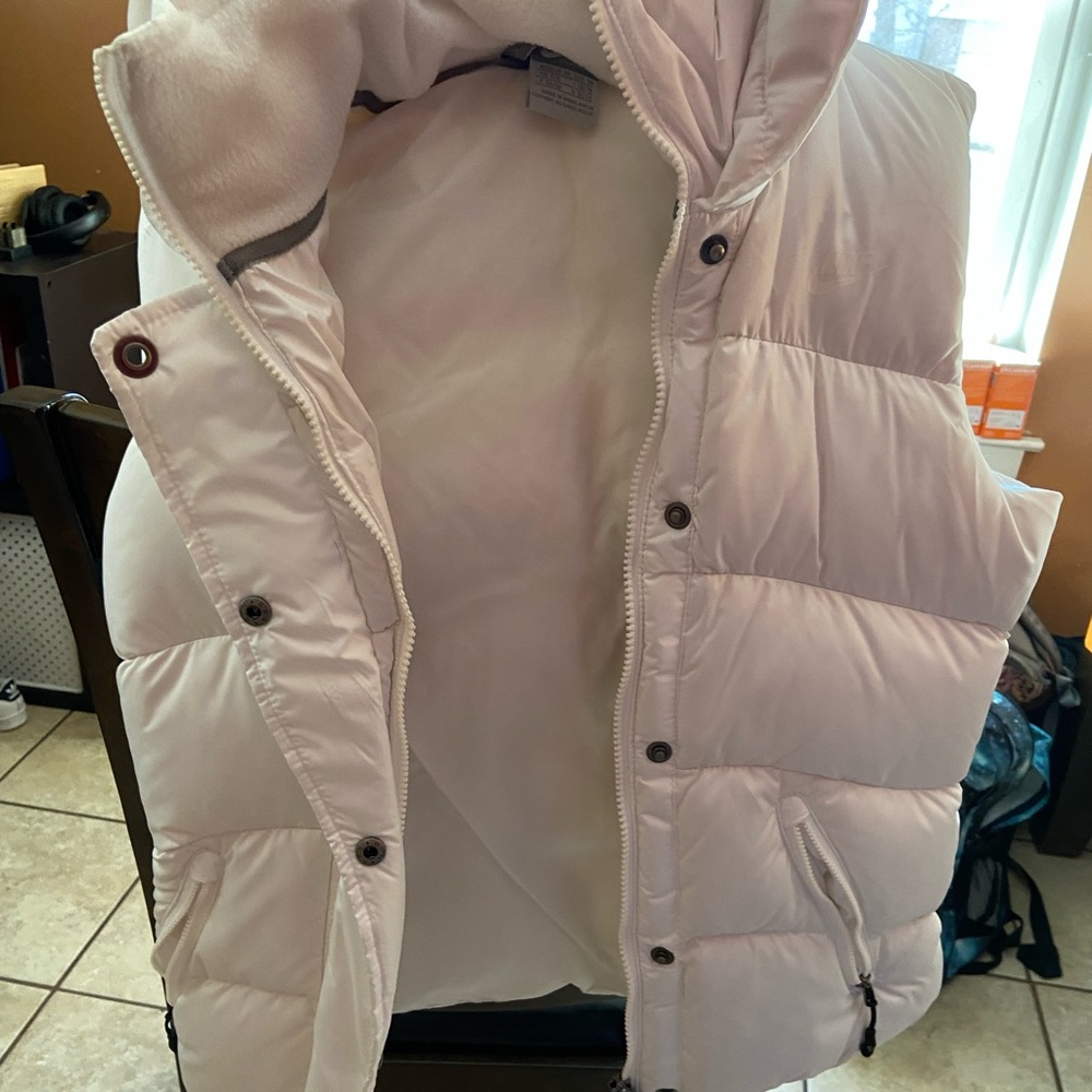Puffy white vest!